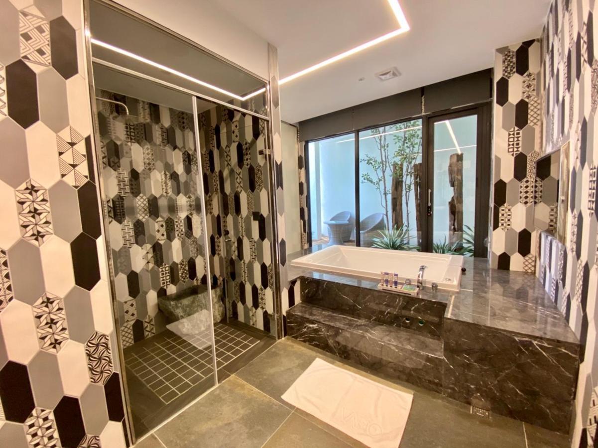 Vaho Motel Kota Hsinchu Bagian luar foto