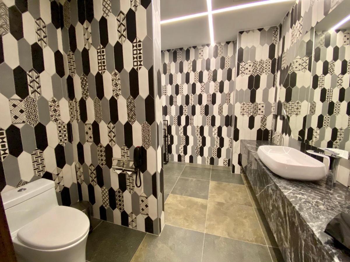 Vaho Motel Kota Hsinchu Bagian luar foto