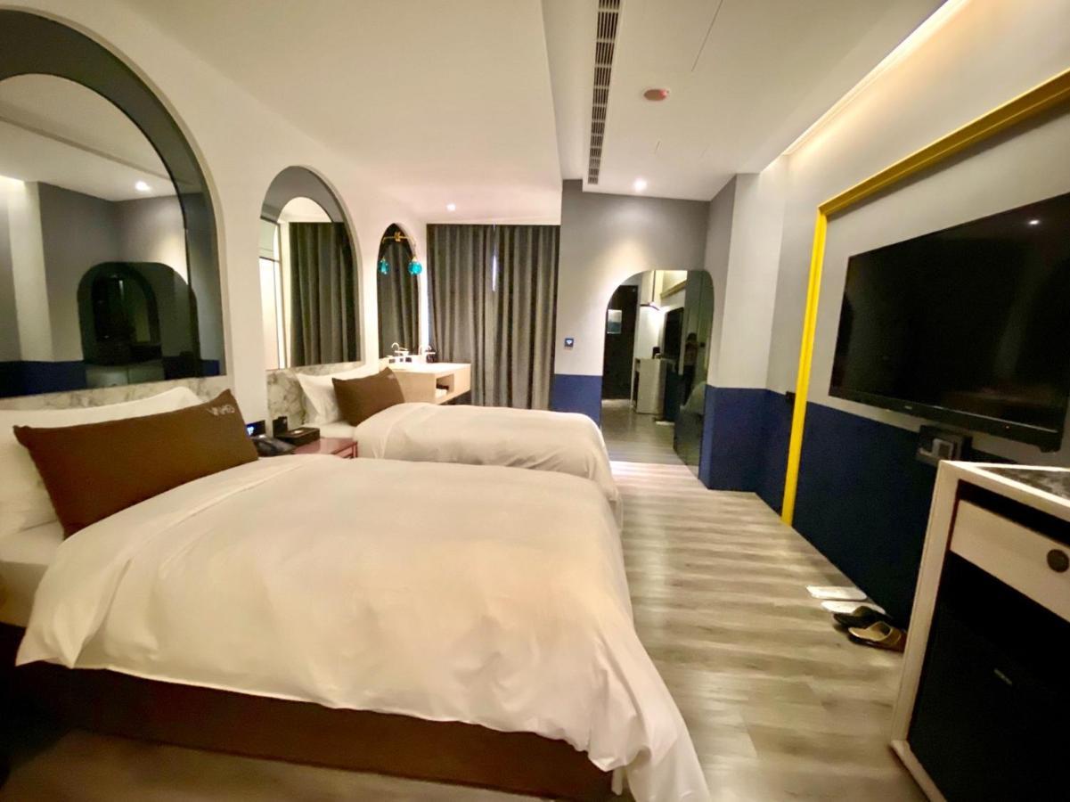 Vaho Motel Kota Hsinchu Bagian luar foto